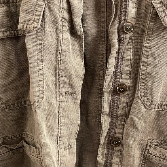 C&C California Linen Blend Cargo Utility Jacket in Army Green Size Large - Picture 3 of 4